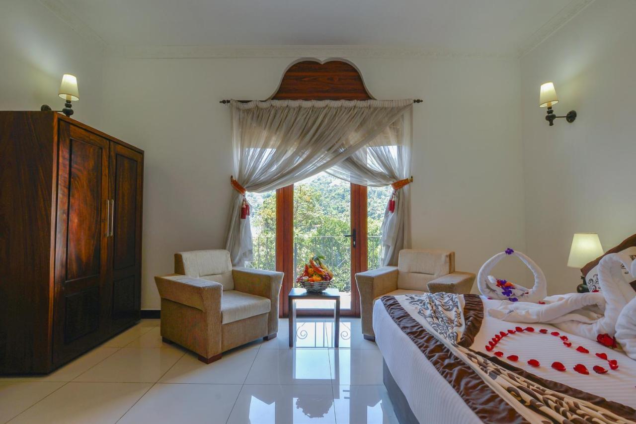 Royal Kandyan Buitenkant foto